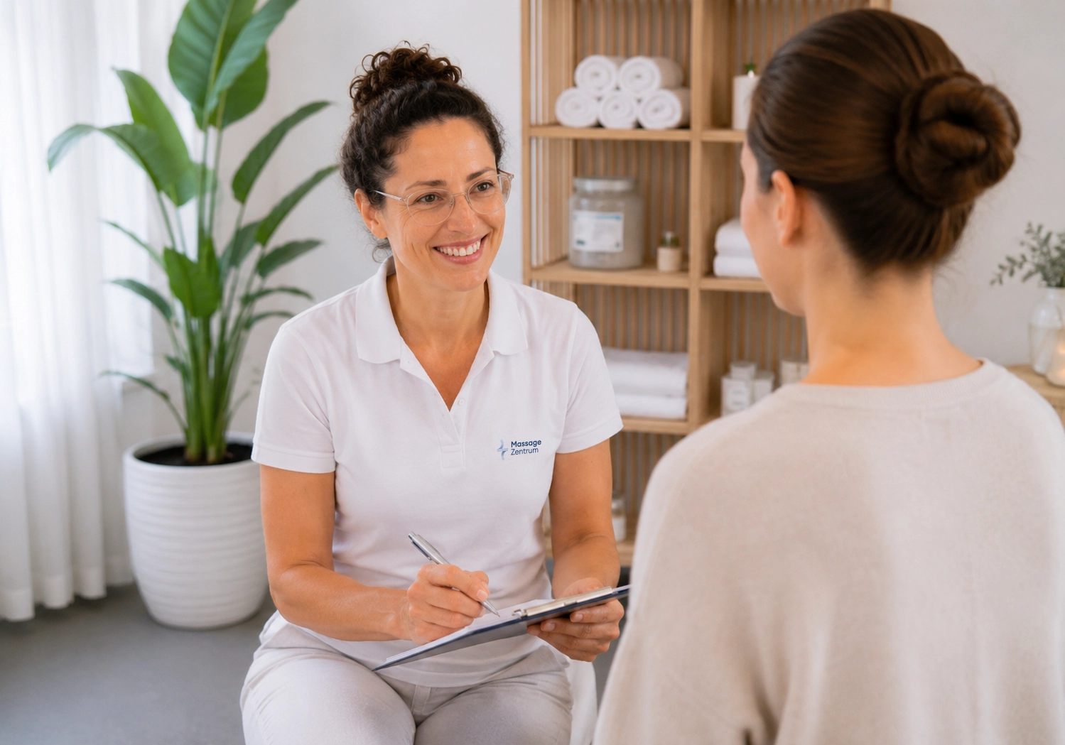 Ruhige Behandlung zum Stressausgleich – Massage Zentrum Dietlikon